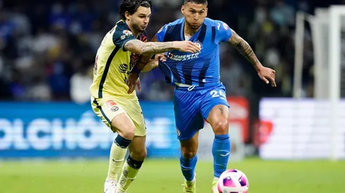 El Clásico Joven entre América y Cruz Azul es una de las rivalidades más fuertes del futbol mexicano.