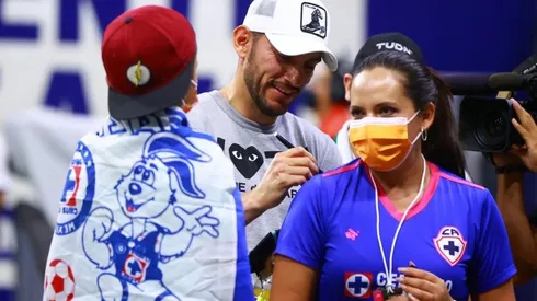 Jesús Corona en un partido de Cruz Azul