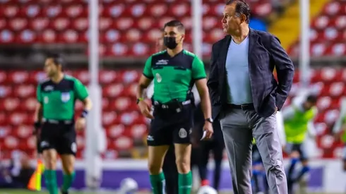 El entrenador peruano hace caso omiso a las críticas