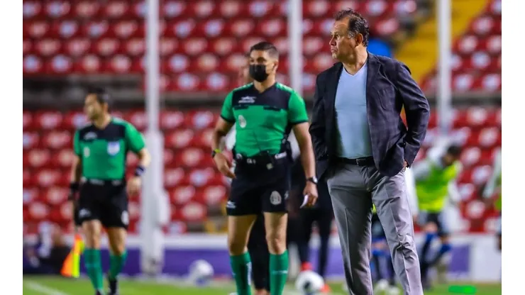 El entrenador peruano hace caso omiso a las críticas