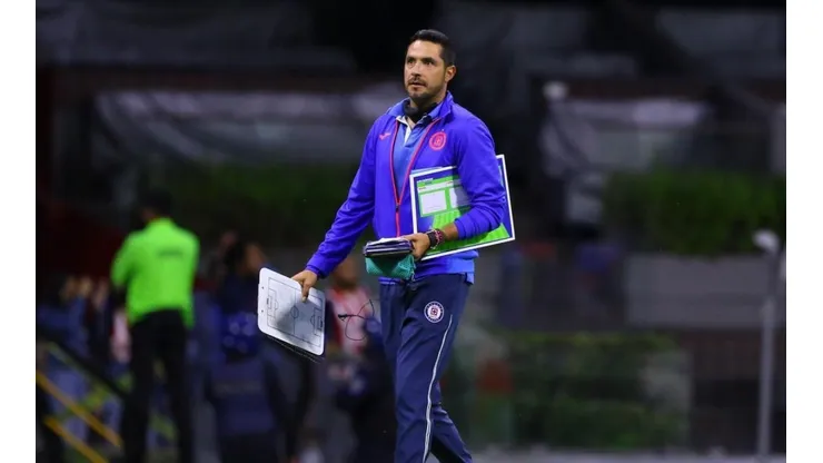 Luis Orozco fungió de auxiliar técnico ante Chivas