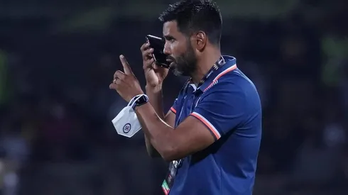 Joaquín Velázquez dirigió a Cruz Azul en la Ida de Semifinal de Concachampions.