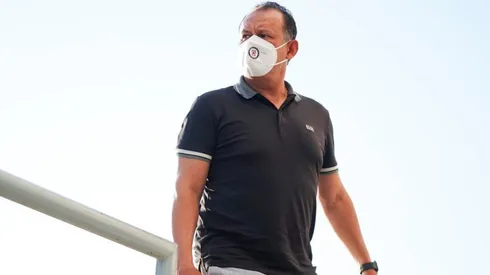 El entrenador quedó impactado tras conocer la noticia