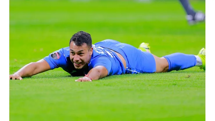 Iván Morales no ha podido estrenarse como goleador de Cruz Azul.
