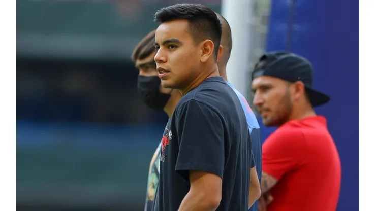 Charly Rodríguez causó baja de Cruz Azul por lesión.