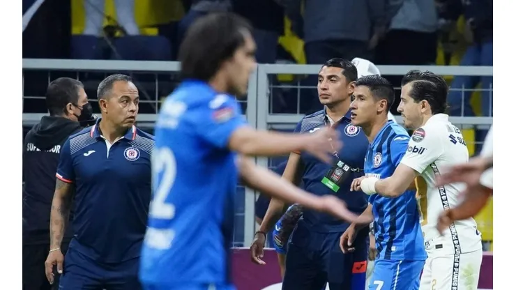 Conato de bronca tras los tres pitazos finales
