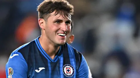 El Bebote con Cruz Azul.