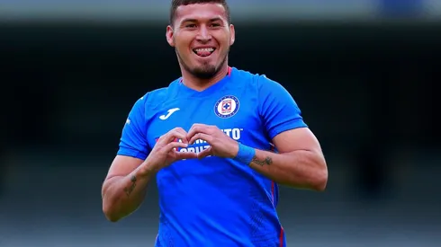 ¡De no creer! Juan Escobar borra todas las fotos de Cruz Azul de su Instagram y más