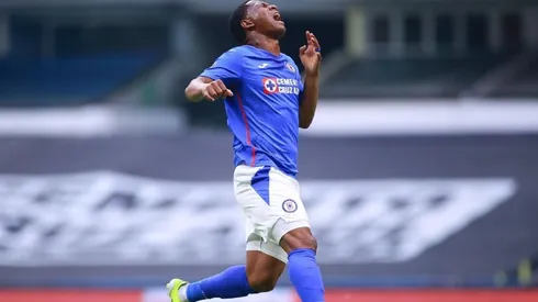 El delantero pasará a las filas del Santos, de Brasil