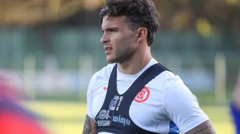 Christian Tabó entrena al parejo con Cruz Azul y se encuentra al 100%.