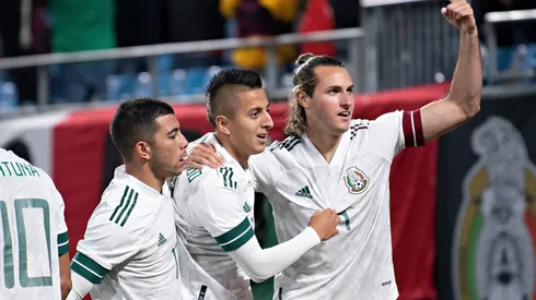 El Bebote anotando con el Tri