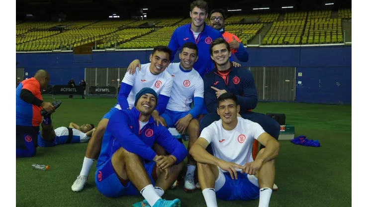 Juan Reynoso ya tendría definido el once de Cruz Azul para enfrentar a Montréal.