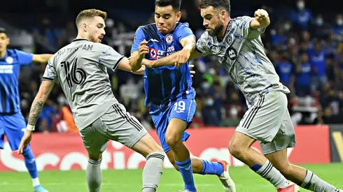 La Máquina y el Impact desde la cancha del Azteca.