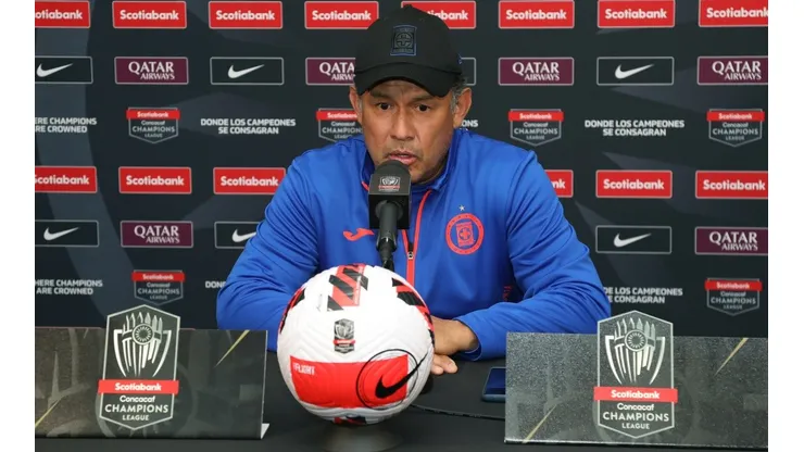 Reynoso en conferencia desde Montreal.