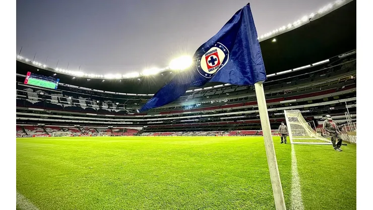 El imponente Estadio Azteca.