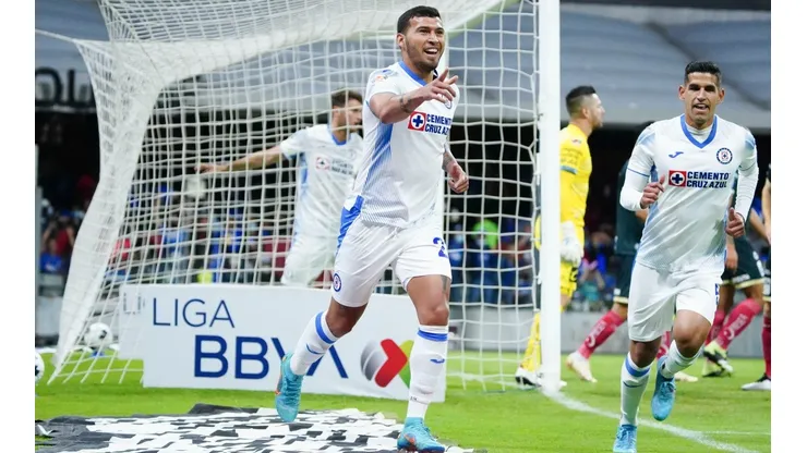 VIDEO: Escobar sigue en plan grande; ya iguala el marcador