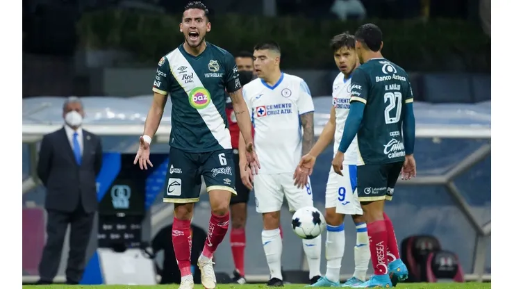 Las acciones del partido desde el Azteca.