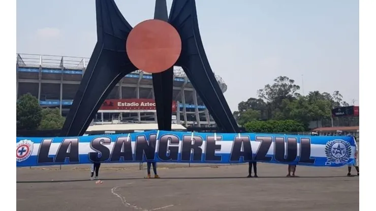 La barra de Cruz Azul en el Azteca