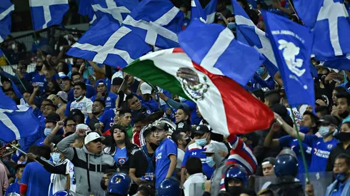 El Azteca podría no contar con afición celeste para el duelo de mitad de semana.