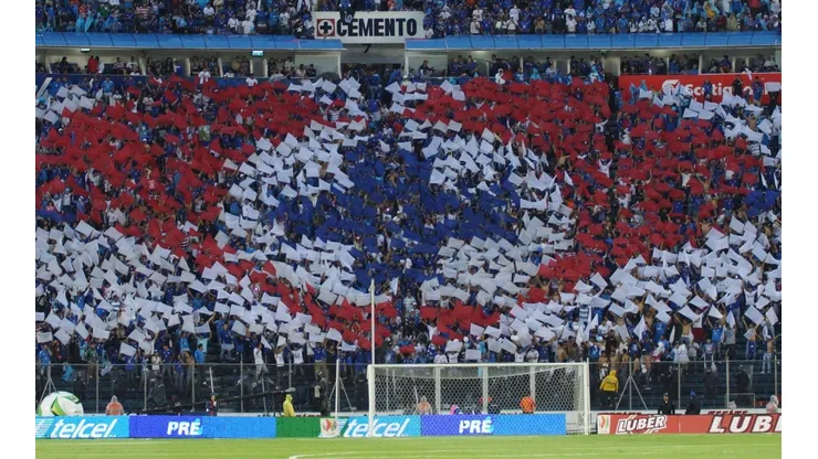 Cruz Azul no regresaría al Estadio Azul por remodelación en el Estadio Azteca.