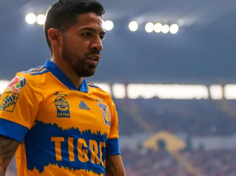 La afición de Cruz Azul sigue molesta con Javier Aquino