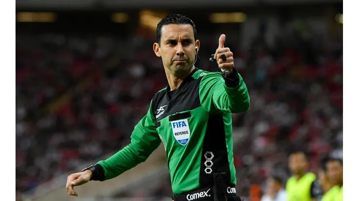 César Arturo le pitó a La Máquina ante Rayados y marcó penalti a Monterrey