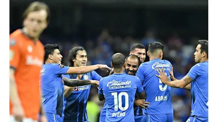 Cruz Azul no pasó apuros ante el Forge FC