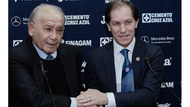 Billy Álvarez fue quien llevó a Jaime Ordiales como director deportivo de Cruz Azul.