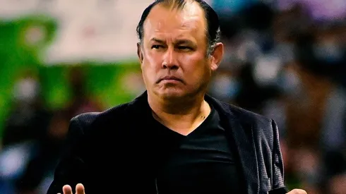 Juan Reynoso llegó como DT de Cruz Azul en enero del 2021.