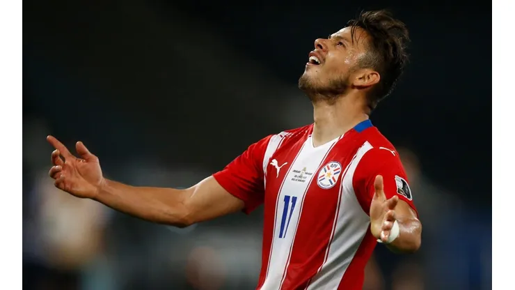 Ángel Romero llegaría como refuerzo de Cruz Azul.