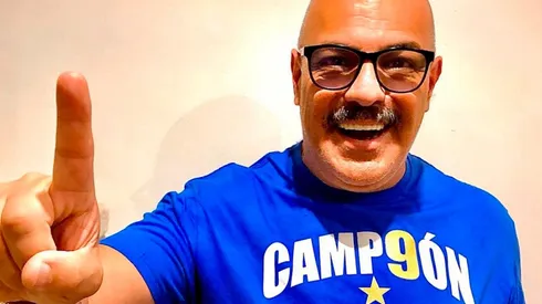 Juan Carlos Casasola, aficionado de Cruz Azul.