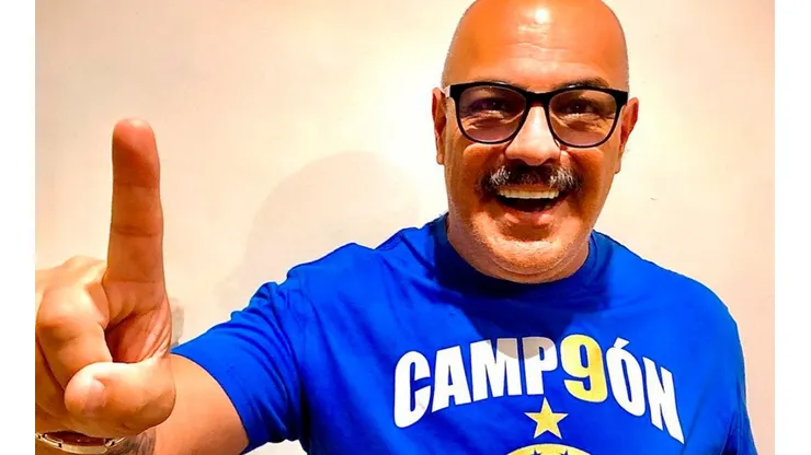 Juan Carlos Casasola, aficionado de Cruz Azul.