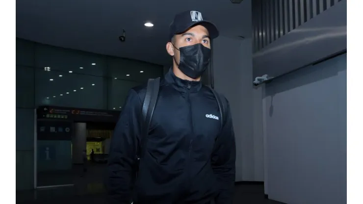 Pol Fernández ya está en México para desvincularse de Cruz Azul