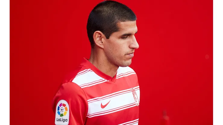 Luis Abram llegaría a Cruz Azul procedente del Granada de España.