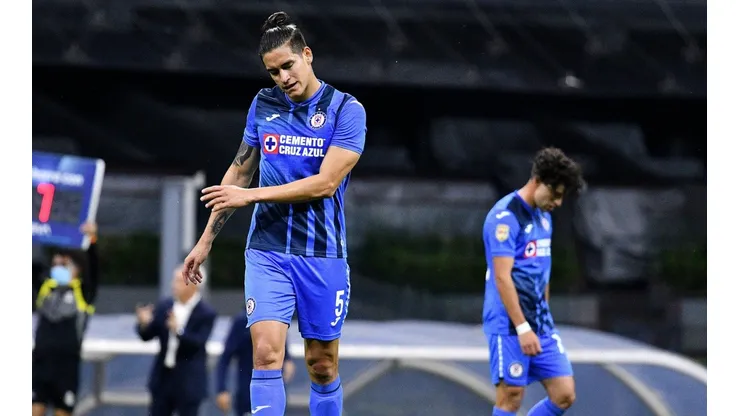 La desaparición de Peña: Cruz Azul y Chivas no lo inscribieron