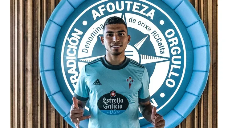 Orbelín Pineda fue presentado como jugador del Celta de Vigo.