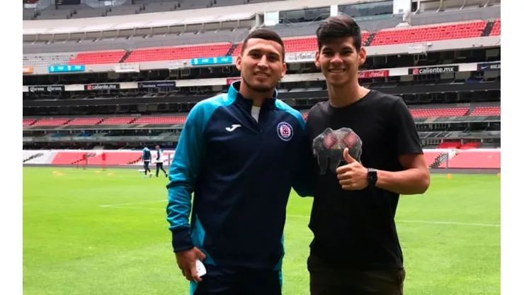 Robert Morales ya visitó el Estadio Azteca con Juan Escobar.
