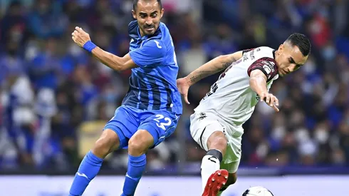 La sorpresa del siglo: Golazo de Baca desde afuera del área