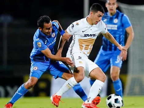 Video: Desde Pumas, Erik Lira ya firma playeras de Cruz Azul