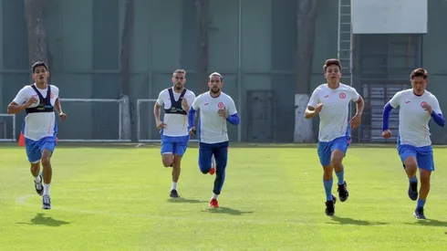 Dos jugadores de Cruz Azul positivos en covid-19