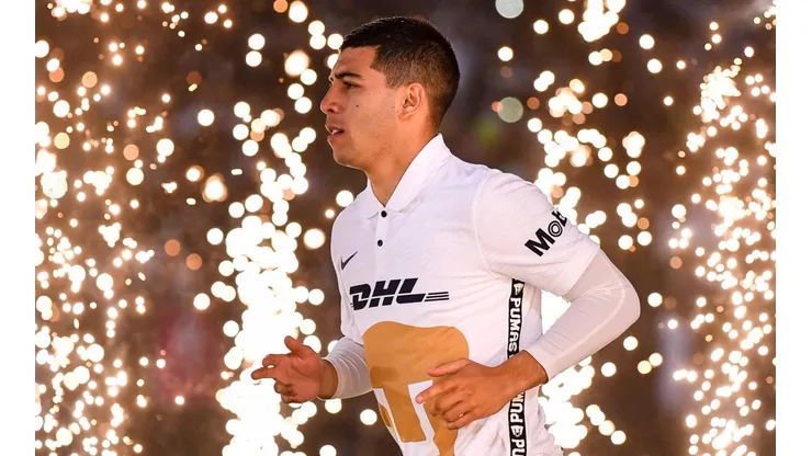 Erik Lira de 21 años de edad es canterano de Pumas.