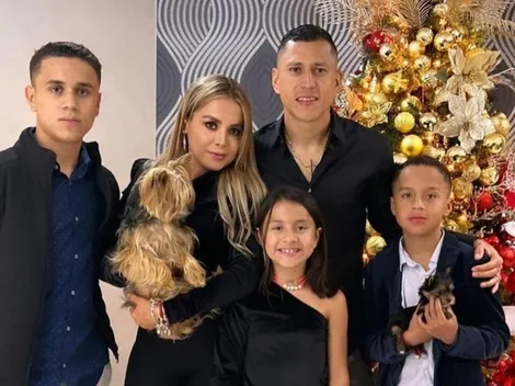 El Cata se puso la 10 y regaló cena de Navidad a policías de la CDMX