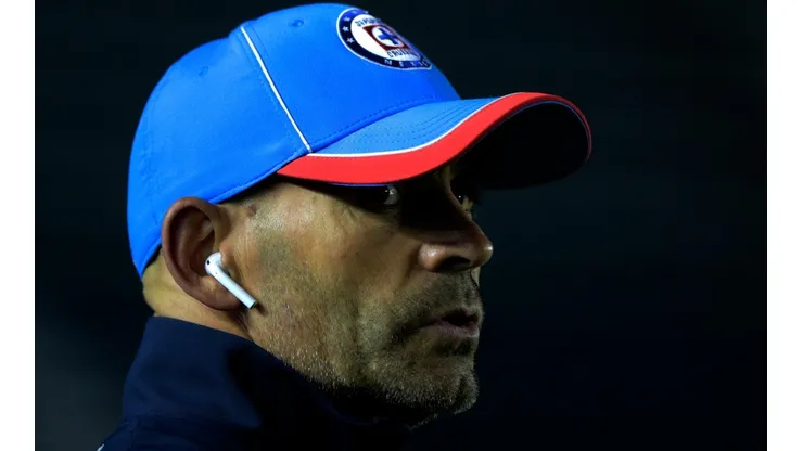 Paco Jémez será DT en la la segunda de España en 2022