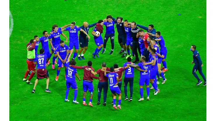 Feliz Año Nuevo: ¿Por qué brindará Cruz Azul hoy?