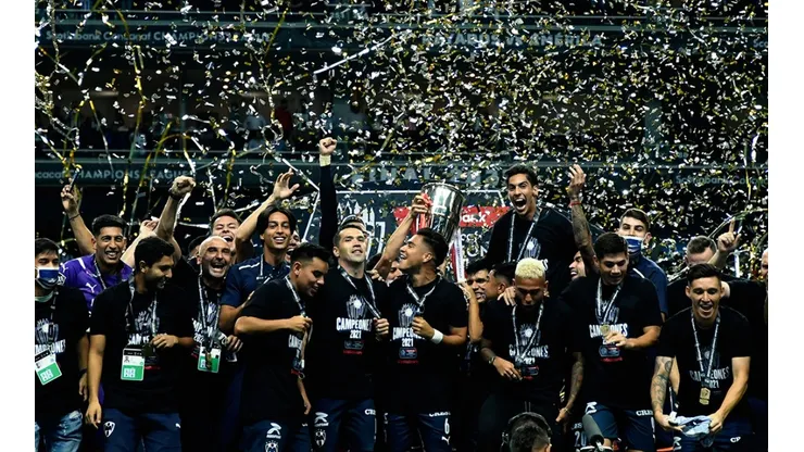 Cruz Azul le pide a Rayados a uno de sus mejores futbolistas a cambio de Luis Romo.