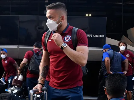 Jona quiere irse de Cruz Azul e interesa en dos ligas