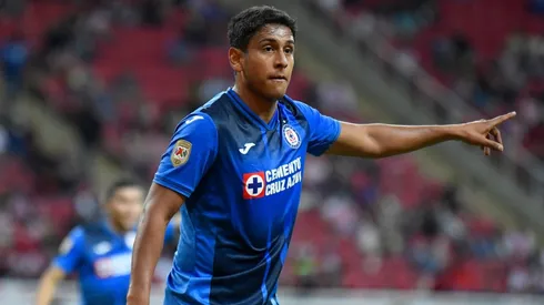 Romo se compromete con Cruz Azul y aclara que no quiere ir a Europa