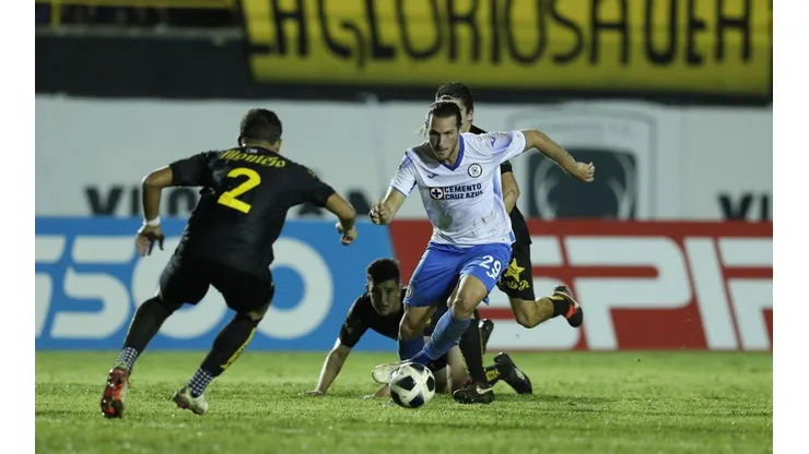 Santi rompe el silencio y revela por qué Cruz Azul terminó mal el 2021