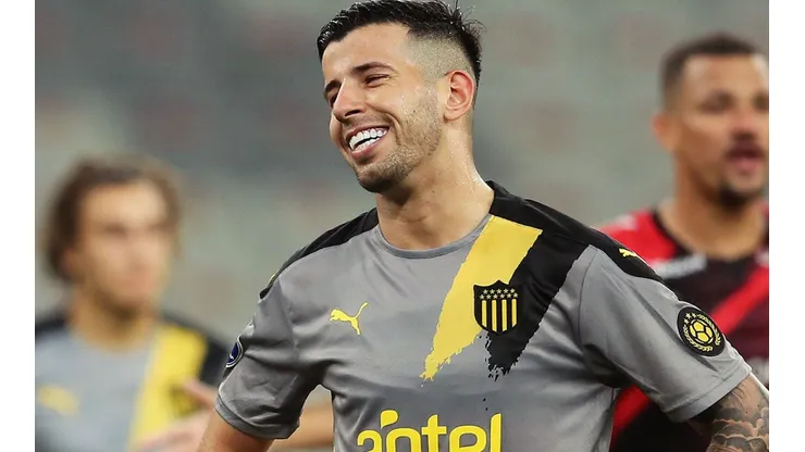 Pablo Ceppelini termina su préstamo con Peñarol.