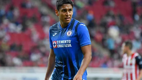 Luis Romo podría irse de Cruz Azul en diciembre.